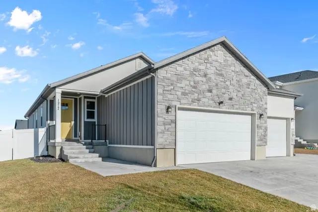 1217 E Pamela St #225, Eagle Mountain, UT 84005 - Image #2