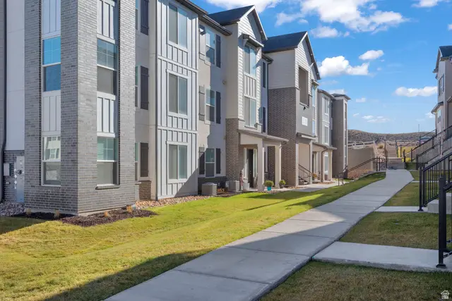 753 N Favreau Ln #U203, Saratoga Springs, UT 84045 - Image #1
