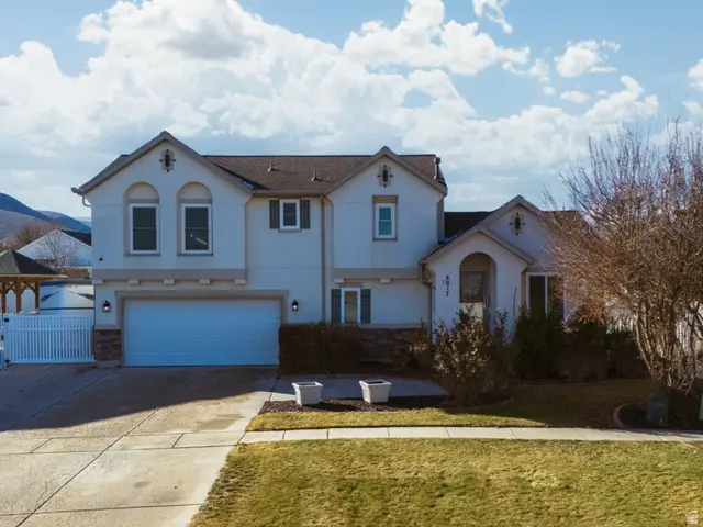 6017 W Fragrant Ln, Herriman, UT 84096 - #2