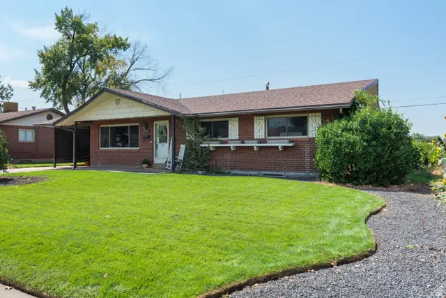 4533 S 2075 W, Roy, UT 84067 - Image #3