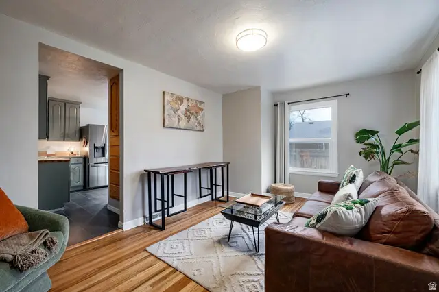 1716 E White Ave S, Millcreek, UT 84106 - Image #2