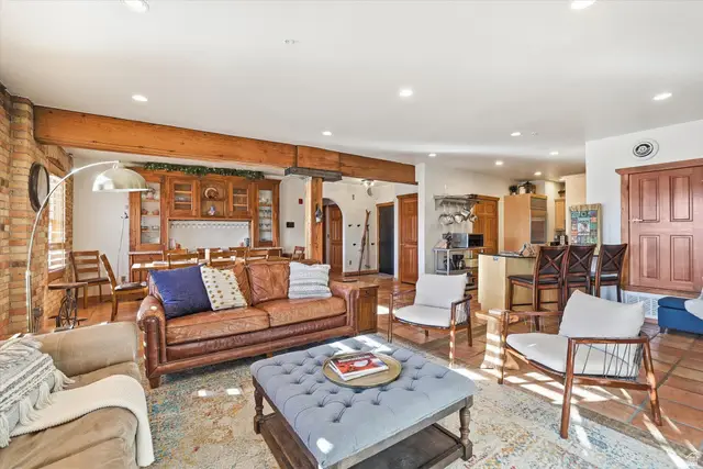 327 W 200 S #301, Salt Lake City, UT 84101 - Image #3