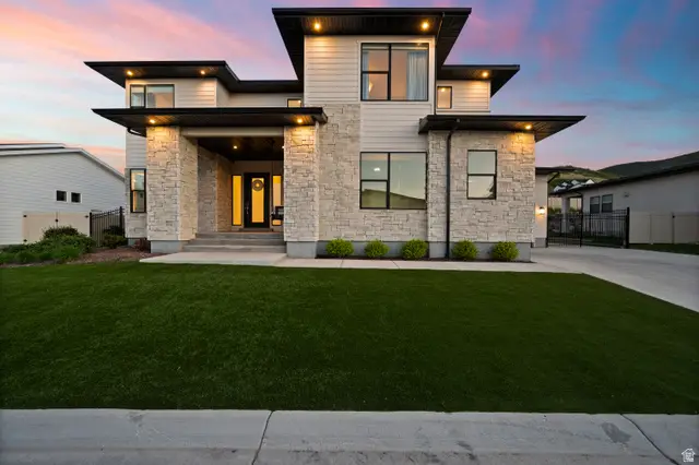 4771 W Juniper Bend Cir, Herriman, UT 84096 - Image #2