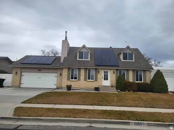 2598 W Woodhill Cir, Taylorsville, UT 84129