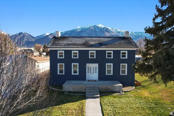 20 N Main St, Mona, UT 84645