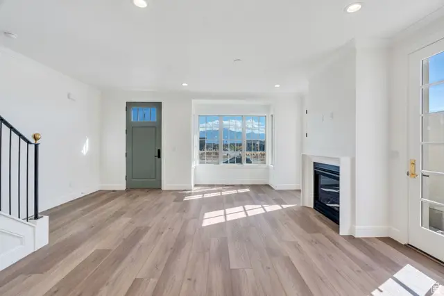 5638 W Hawthorn Ln #10, Herriman, UT 84096 - Image #2