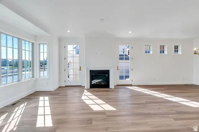 5638 W Hawthorn Ln #10, Herriman, UT 84096 - Image #3