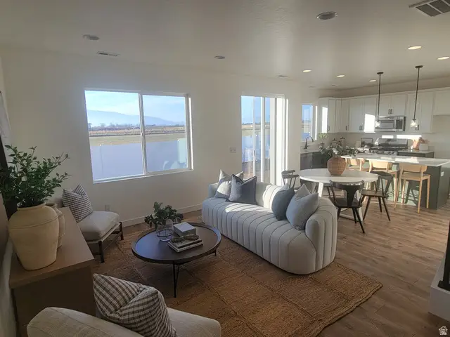 1577 N 1190 W #111, Salem, UT 84653 - Image #2