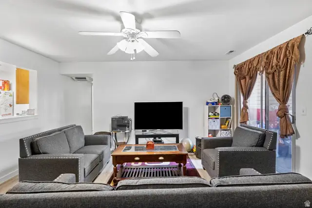 4160 S Oak Meadows Dr Dr W #11, Taylorsville, UT 84123 - Image #2