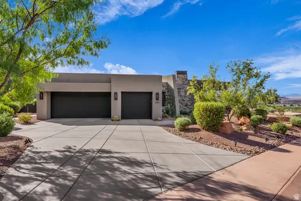 2047 W Cougar Rock Cir, St. George, UT 84770