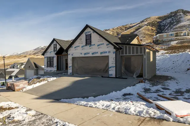 304 N Sherwood Dr, Providence, UT 84332 - Image #3