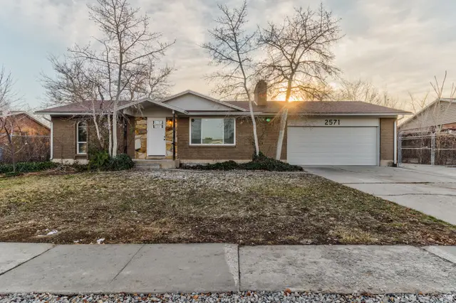 2571 W Surrey Rd, Taylorsville, UT 84129 - Image #1