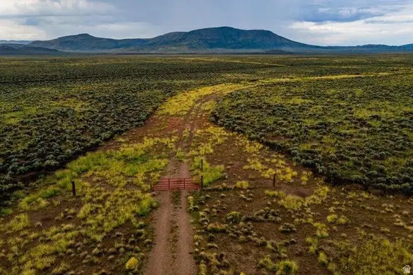 172 39.27 Acres With Well / Water, Beryl, UT 84714