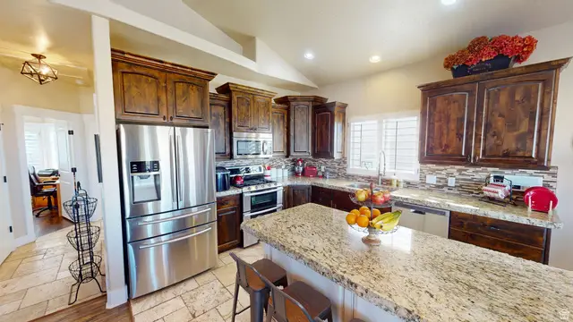 1317 E 270 S, Tooele, UT 84074 - Image #2