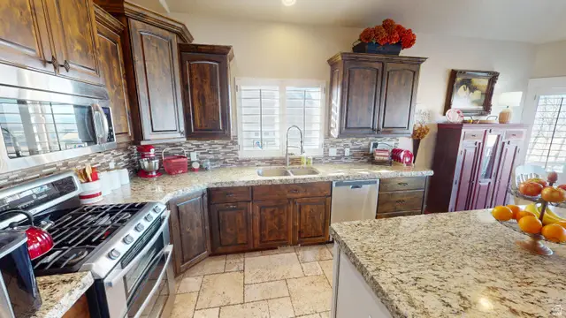 1317 E 270 S, Tooele, UT 84074 - Image #3