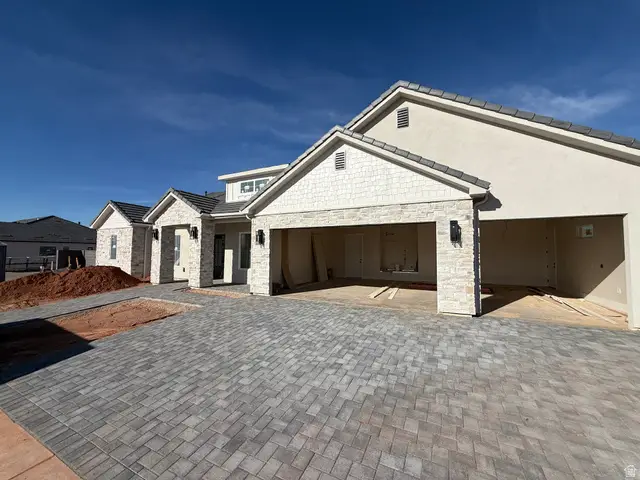 393 E Sidbury Rd, Washington, UT 84780 - Image #3