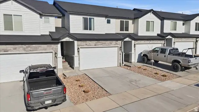 1252 W Hidden Spring Dr, Santaquin, UT 84655 - Image #2