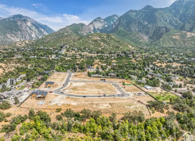 2943 E Elberta Ln, Sandy, UT 84092 - Image #1