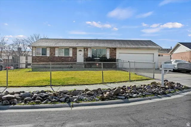 5025 W Moon Flower Cir S, Kearns, UT 84118 - Image #2