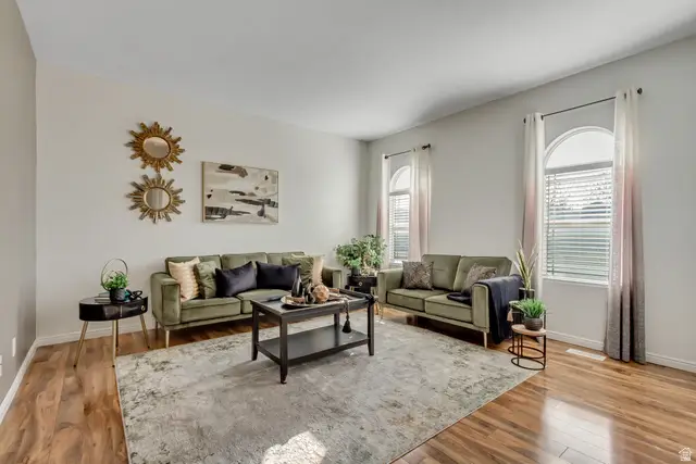 5213 W Dove Creek Ln, West Jordan, UT 84081 - Image #1