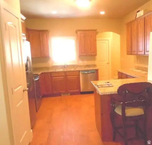 5297 W Ranches Park Ln, West Jordan, UT 84081 - Image #2