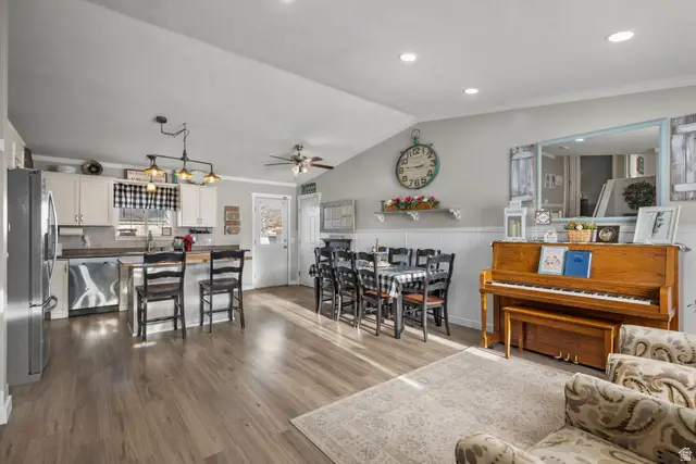 776 3 O Clock Dr, Tooele, UT 84074 - Image #2