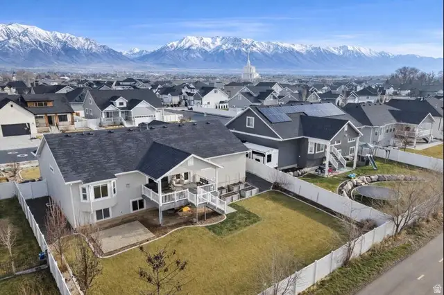 958 S Steed Dr, Syracuse, UT 84075 - Image #2