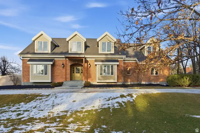 16 Gatehouse Ln, Sandy, UT 84092 - Image #2