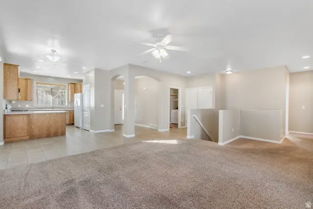 8403 S 6430 W, West Jordan, UT 84081 - Image #2