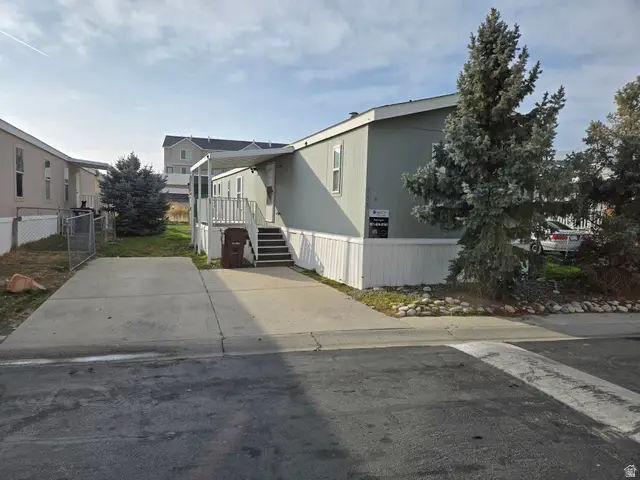 8429 W Antelope Hills Dr S #4, Magna, UT 84044 - Image #2