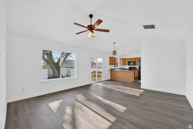 599 W 975 S, Lehi, UT 84043 - Image #3