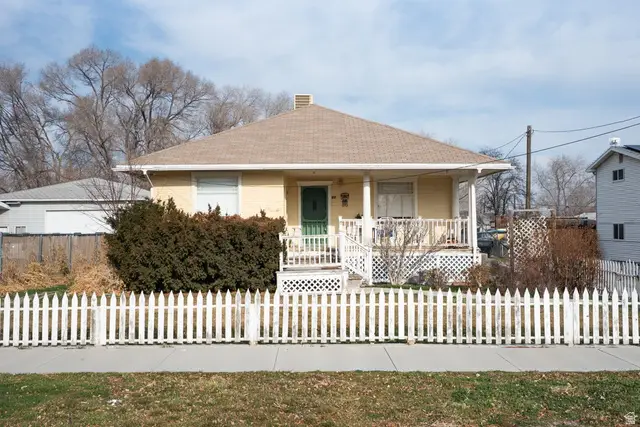 37 E Clark St, Grantsville, UT 84029 - Image #1