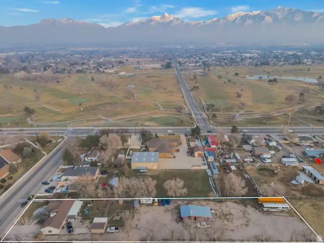 2741 W Haun Dr, West Jordan, UT 84088 - Image #2