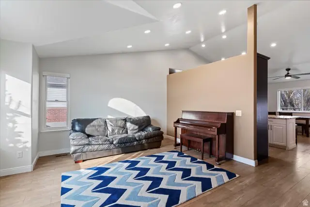 438 W 1050 N, Centerville, UT 84014 - Image #3