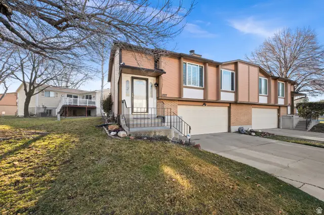 1227 W Carlton Ct, Taylorsville, UT 84123 - Image #1