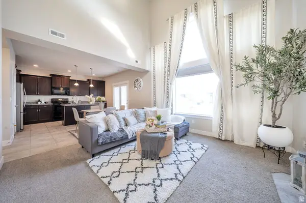 12731 S Meadow Ct, Riverton, UT 84065