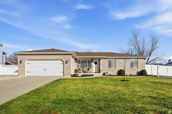 3124 W Elmwood Dr, Riverton, UT 84065