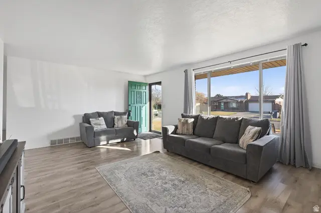 4314 S Mignon Dr, West Valley City, UT 84120 - Image #3