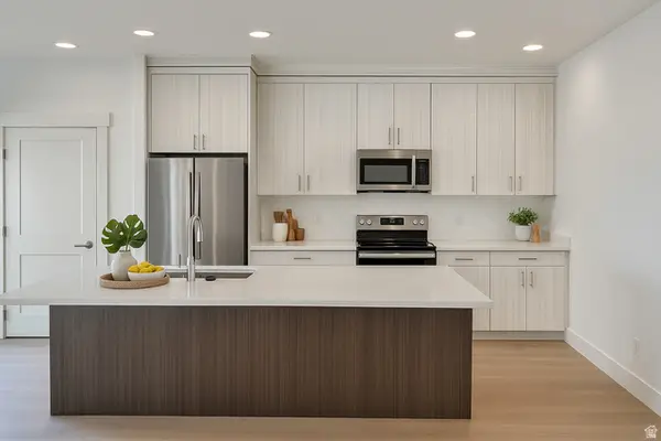 321 E 750 S #13, Ogden, UT 84401