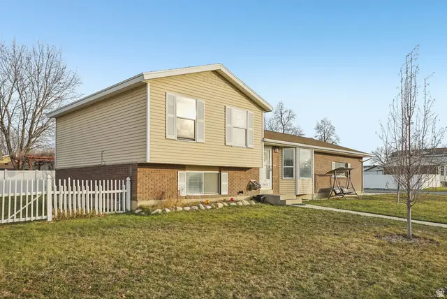 9571 S David St E, Sandy, UT 84070 - Image #1