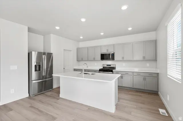 343 W 630 N #18, Tooele, UT 84074 - Image #3