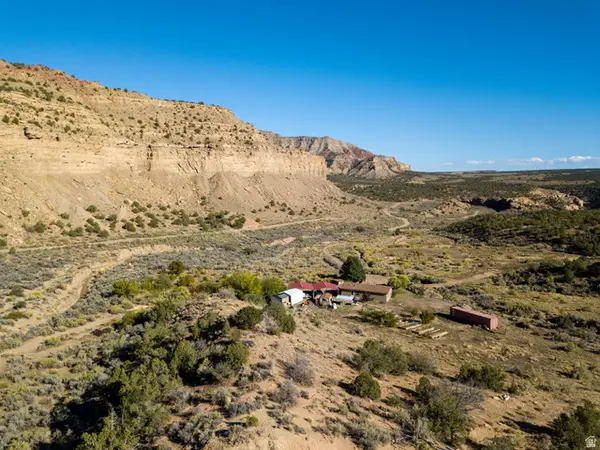 3135 N Thompson Cyn Rd, Thompson, UT 84540