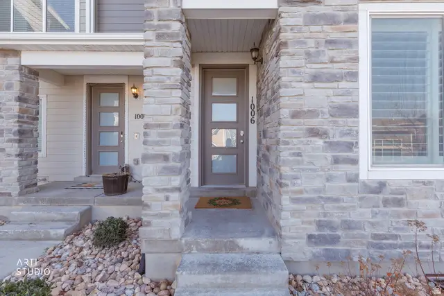 1006 W Sapphire Peak Dr, Bluffdale, UT 84065 - Image #1