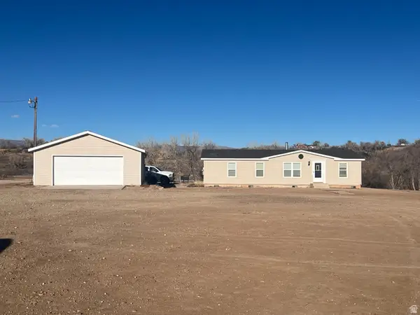 2472 W 3000 N, Roosevelt, UT 84066
