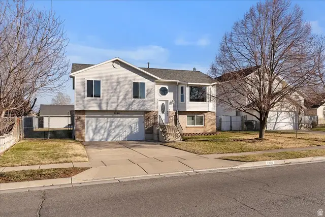 2266 N 2290 W, Clinton, UT 84015 - Image #2