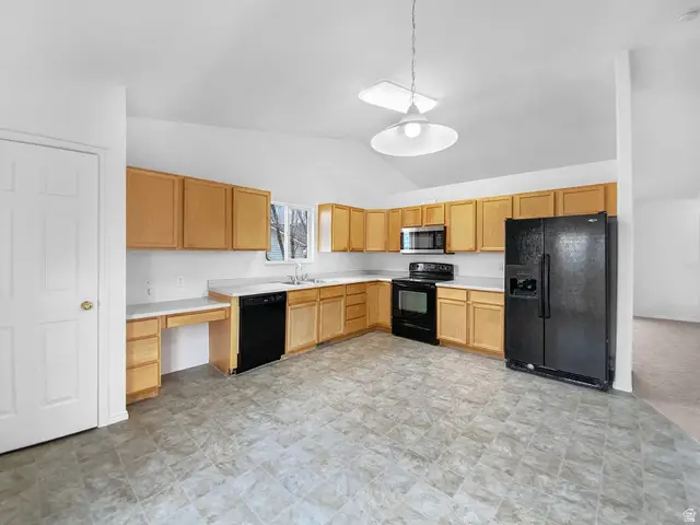 211 N 630 E, Tooele, UT 84074 - Image #2