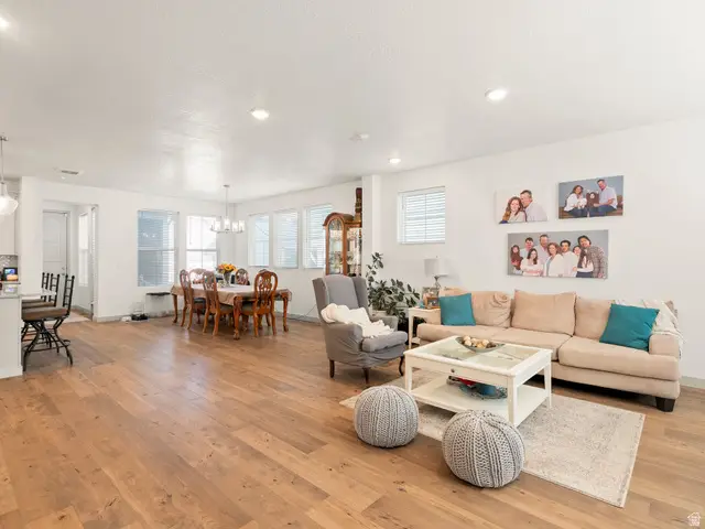 11576 S Dorian Dr, South Jordan, UT 84009 - Image #3