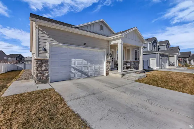 141 N Pinnacle Ave, Mapleton, UT 84664 - Image #3