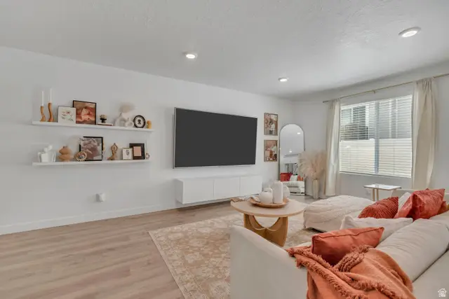 653 W Banner Dr, Grantsville, UT 84029 - Image #3