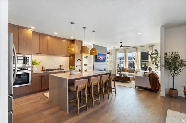 7224 S Gravel Cross Way #191, West Jordan, UT 84081 - Image #1